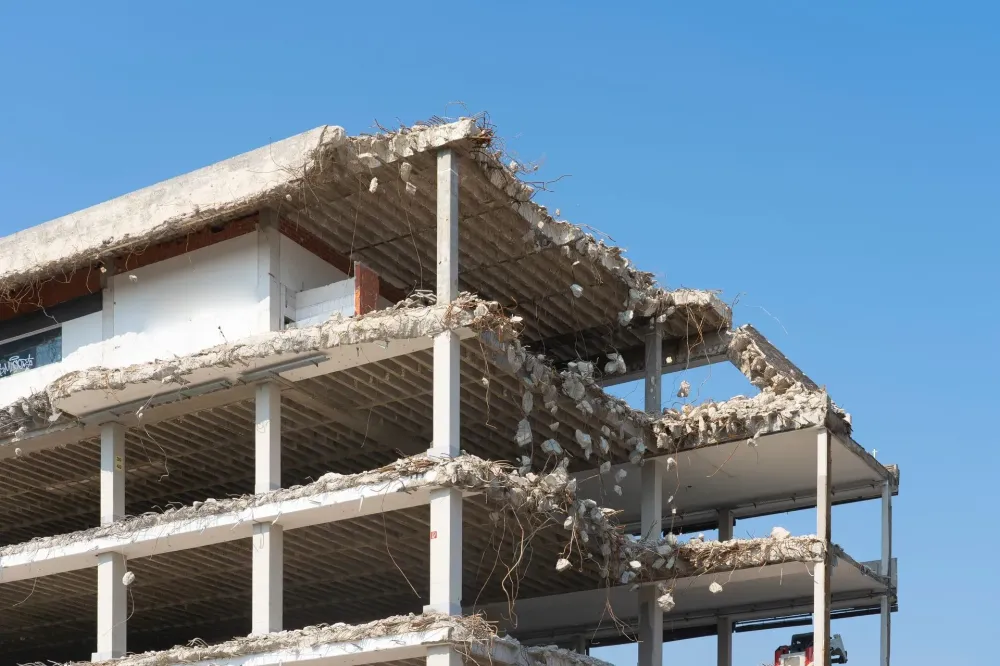 démolition industrielle (2)